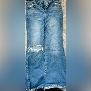 American Eagle size 12 stretched jeans